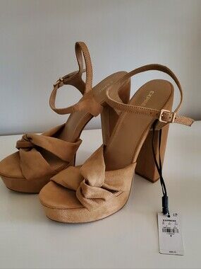 Express Tan Suede Knot Platform Sandals with Ankle Strap